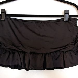 Black a.n.a. pleated swim skirt